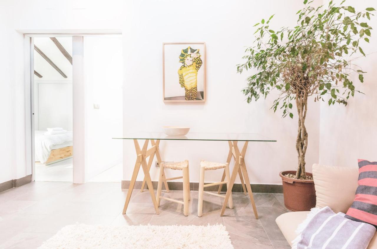 Bohemian 2Bedroom Attic In Lavapies Madrid Exteriör bild